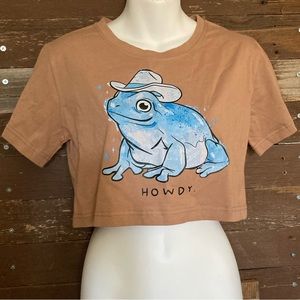Romwe, howdy frog, crop top.